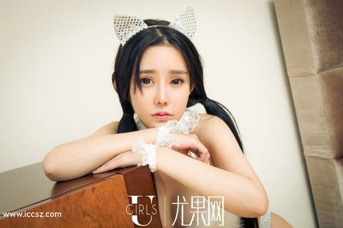 娱乐吃瓜酱女生